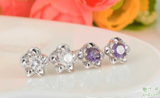 如何知道银饰的真假?怎么挑选银饰才不会被坑 如何知道银饰的真假?怎么挑选银饰才不会被坑