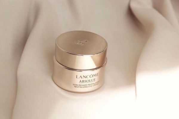 兰蔻眼霜哪款适合40岁使用?兰蔻眼霜生产日期怎么看 兰蔻眼霜哪款适合40岁使用?兰蔻眼霜生产日期怎么看