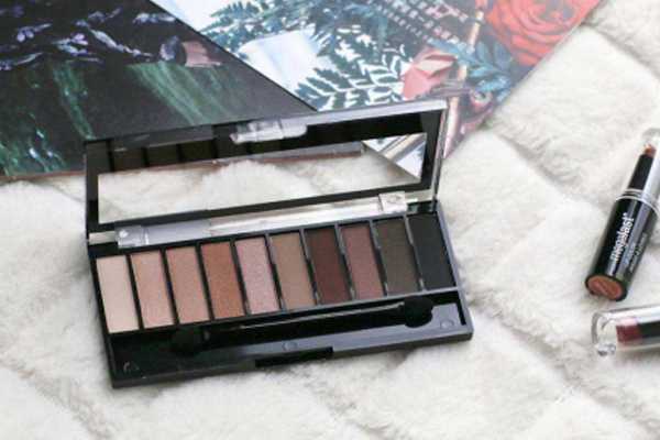 什么牌子的眼影好不脱妆 什么牌子的眼影好不脱妆