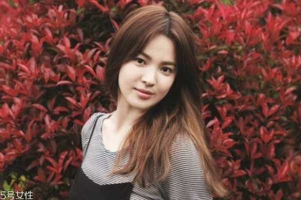 沙漠肌怎么改善 4种护肤品助你水润光滑