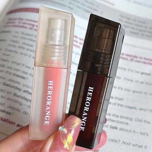 含有珠光粒子的唇蜜是什么 含有珠光粒子的唇蜜是什么