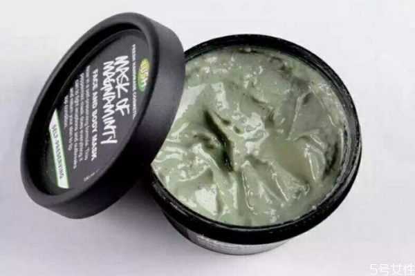 敷清洁面膜要避开痘痘吗?清完痘痘可以敷清洁面膜吗 敷清洁面膜要避开痘痘吗?清完痘痘可以敷清洁面膜吗