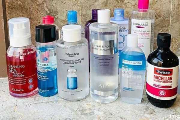 卸妆液和卸妆水一样吗 卸妆液和卸妆水的区别