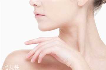 脖子松弛皱纹怎么办？颈霜什么牌子好