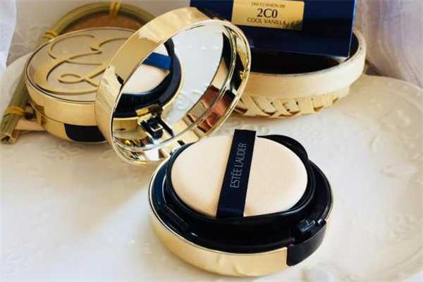 雅诗兰黛dw气垫怎么样？雅诗兰黛dw气垫有替换芯吗