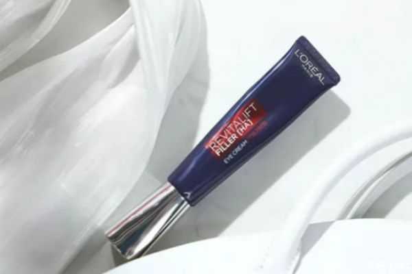 欧莱雅紫熨斗眼霜有什么功效？欧莱雅紫熨斗眼霜的使用方法