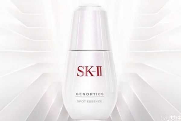 sk2小灯泡和小银瓶有什么区别? sk2小灯泡和小银瓶有什么区别?