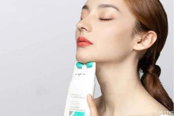 lilia美颈霜怎么样？lilia美颈霜孕妇可以用吗