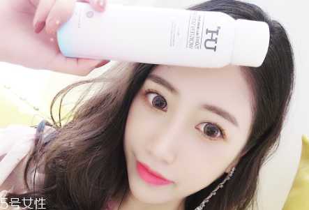 uh防晒喷雾怎么辨别真假?UH防晒喷雾的防晒力怎么样 uh防晒喷雾怎么辨别真假?UH防晒喷雾的防晒力怎么样