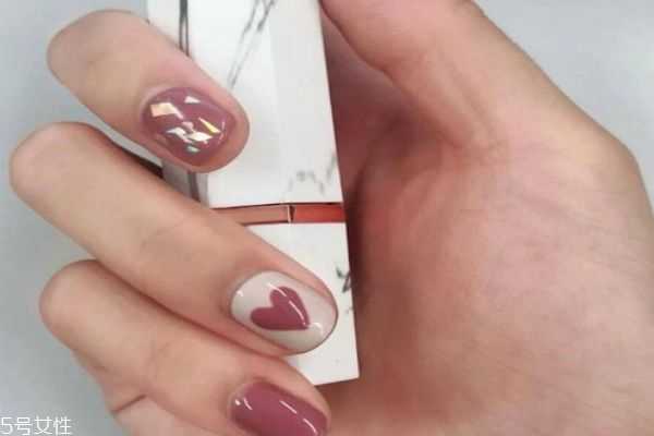 2024年抖音最火的美甲 今年最流行的美甲图片