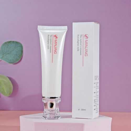 眼部精华会导致脂肪粒吗