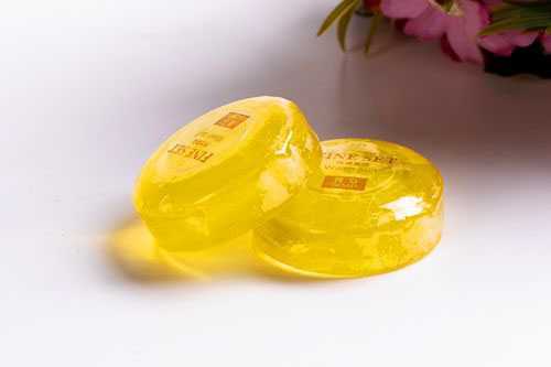 香皂为什么可以去污呢?硫磺香皂可以洗脸吗能祛痘吗 香皂为什么可以去污呢?硫磺香皂可以洗脸吗能祛痘吗