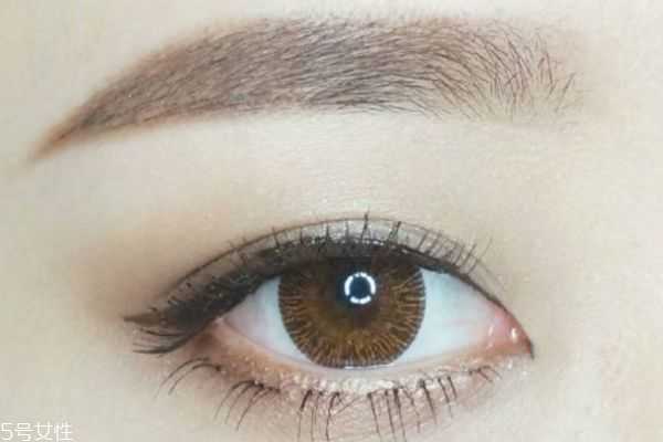 圆脸适合什么眉形 大圆脸适合什么眉毛