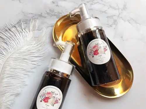 洁面胶和洁面霜的区别