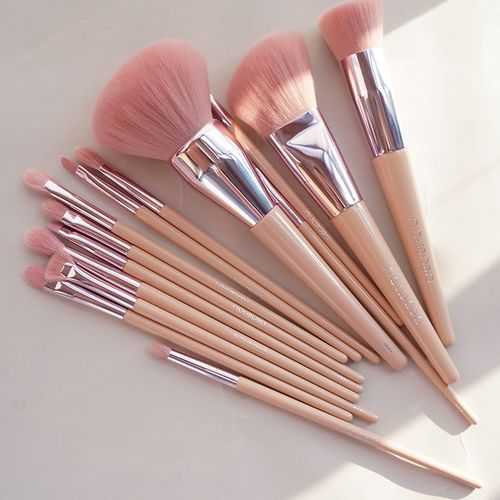 散粉刷可以刷粉饼吗 散粉刷可以刷粉饼吗