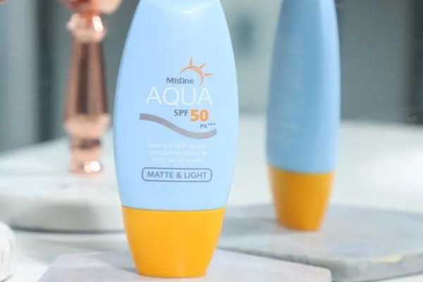 mistine小黄帽好用吗?mistine小黄帽油腻吗 mistine小黄帽好用吗?mistine小黄帽油腻吗