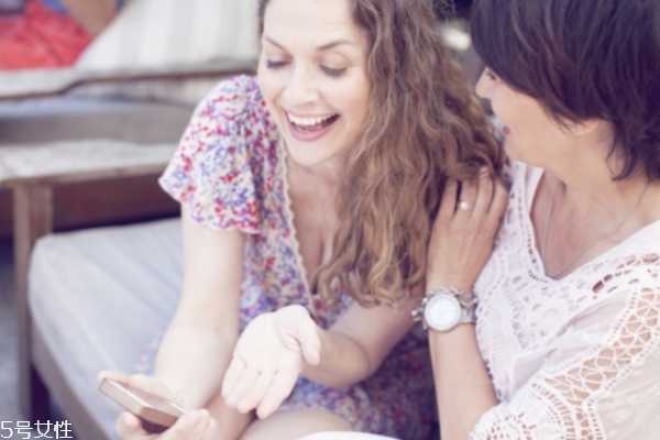 盐水洗脸放多少盐 盐水洗脸放多少盐