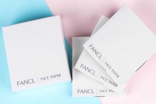 吸油纸的作用 护肤后脸油可以用吸油纸吗 吸油纸的作用 护肤后脸油可以用吸油纸吗