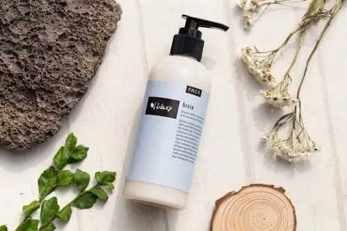 长期用卸妆乳好吗 长期用卸妆乳好吗