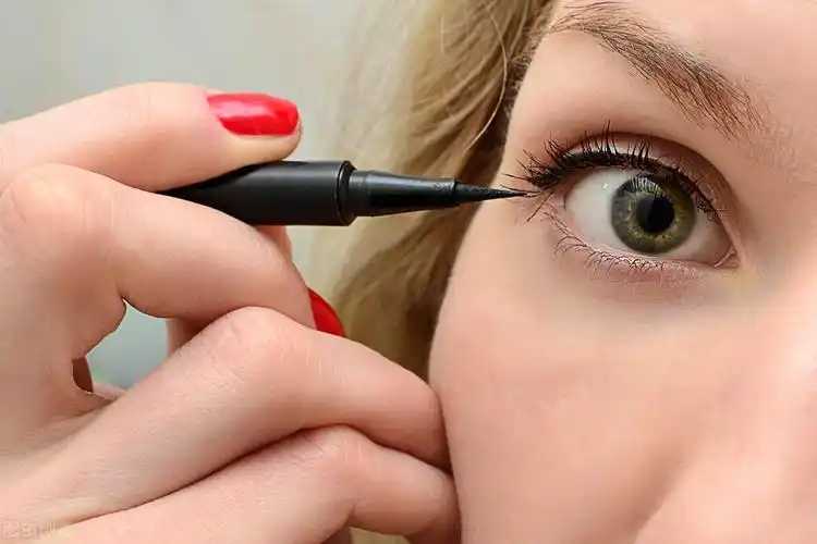 眼线笔另一头是干嘛的