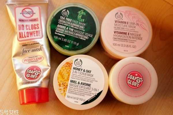 面膜袋子里的精华液怎么办 面膜袋子里的精华液怎么办