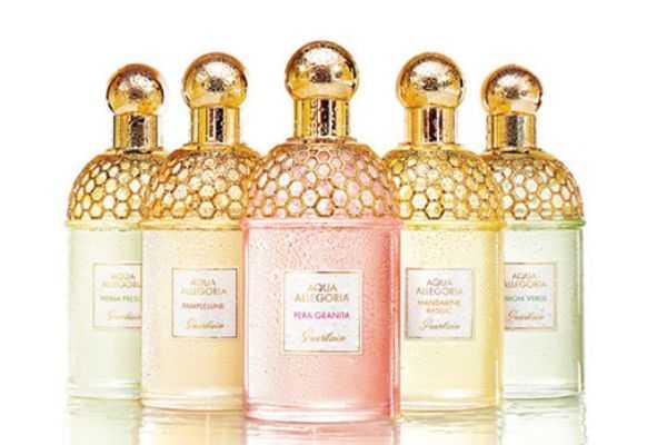 香水喷多了怎么快速去除 如何快速去除身上的香水味