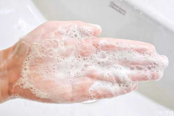 用起泡网会使肥皂更快用完吗?除螨皂怎么用起泡网 用起泡网会使肥皂更快用完吗?除螨皂怎么用起泡网