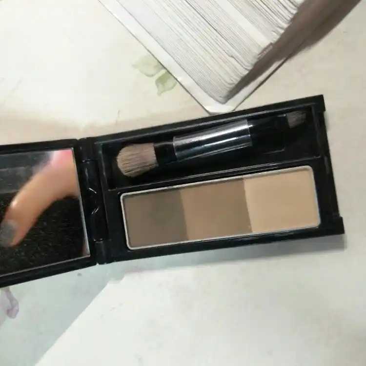 金发适合用眉粉吗 金发适合用眉粉吗