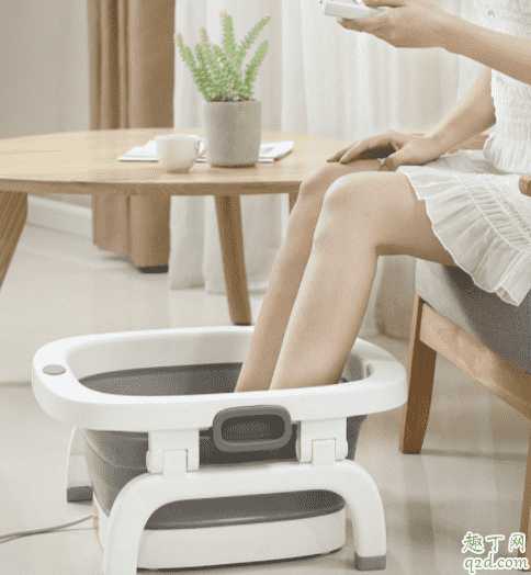 睡前泡脚出汗擦干不洗可以吗 ?泡脚洗澡前还是洗澡后泡 睡前泡脚出汗擦干不洗可以吗 ?泡脚洗澡前还是洗澡后泡