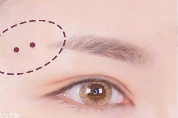 勾月眉怎么画 勾月眉的画法