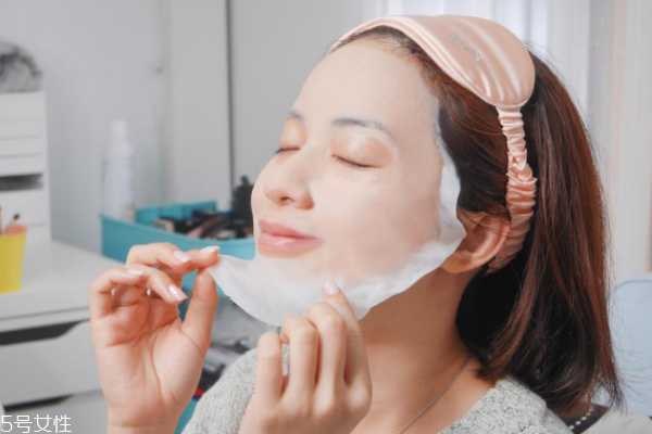 换季脸干的起皮怎么办