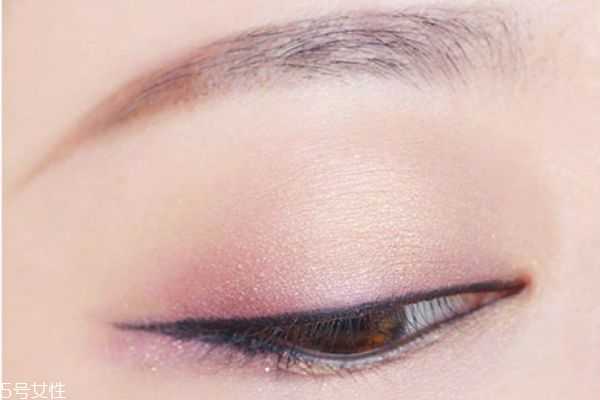 nars双色眼影有什么颜色?nars双色眼影画法 nars双色眼影有什么颜色?nars双色眼影画法