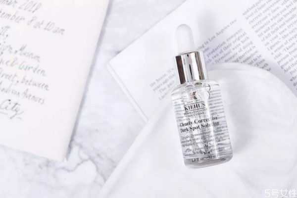 科颜氏淡斑精华保湿吗 科颜氏淡斑精华好不好