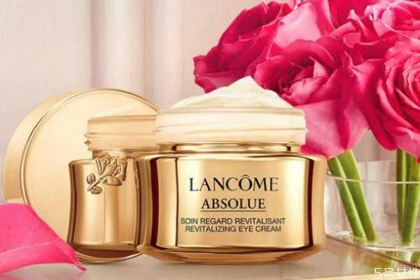 ‌SK-II眼霜和赫莲娜眼霜适合多大年龄？适合什么肤质