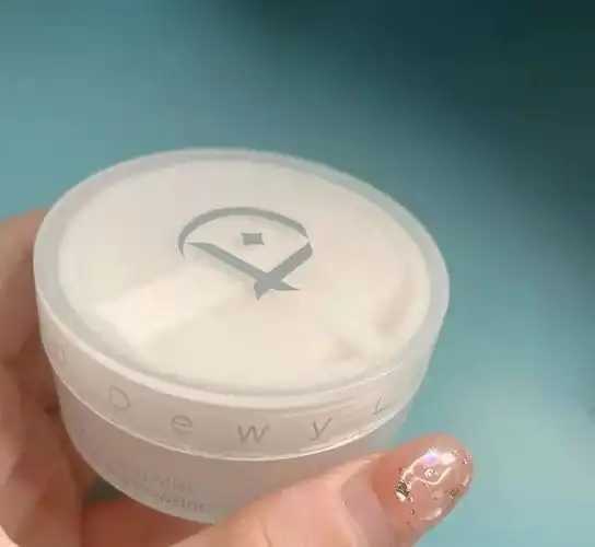 如何根据肤质选择散粉