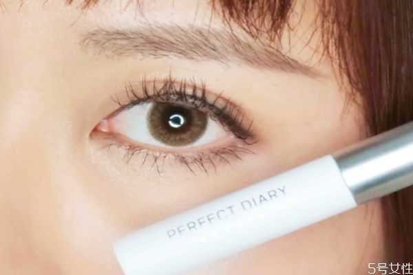 完美日记睫毛打底可以单独使用吗？完美日记睫毛打底怎么用