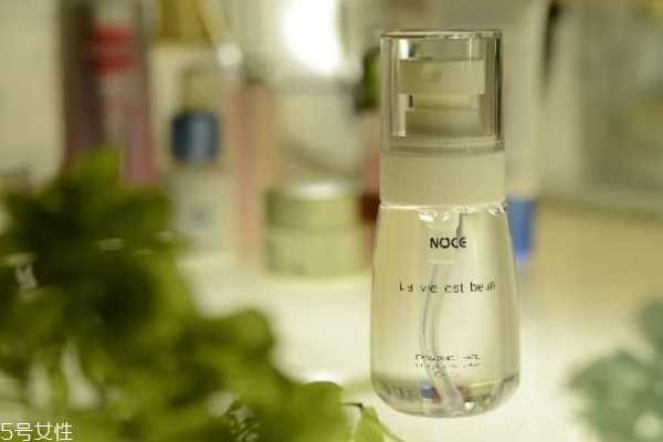 每天化妆怎么护理皮肤