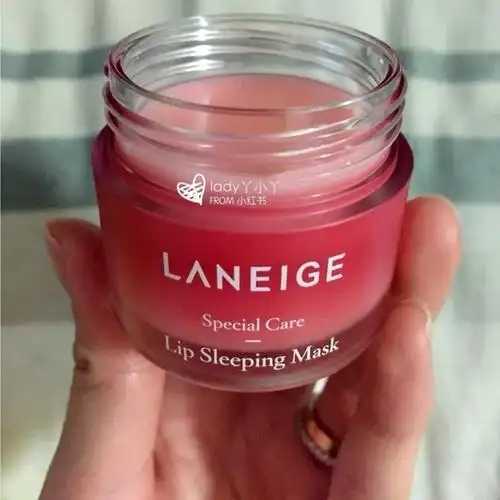 唇膜和唇部精华的区别