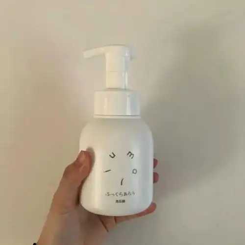 洁面慕斯的主要功效是什么 洁面慕斯的主要功效是什么