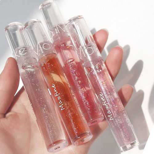 唇蜜能使唇色具有水润感吗 唇蜜能使唇色具有水润感吗