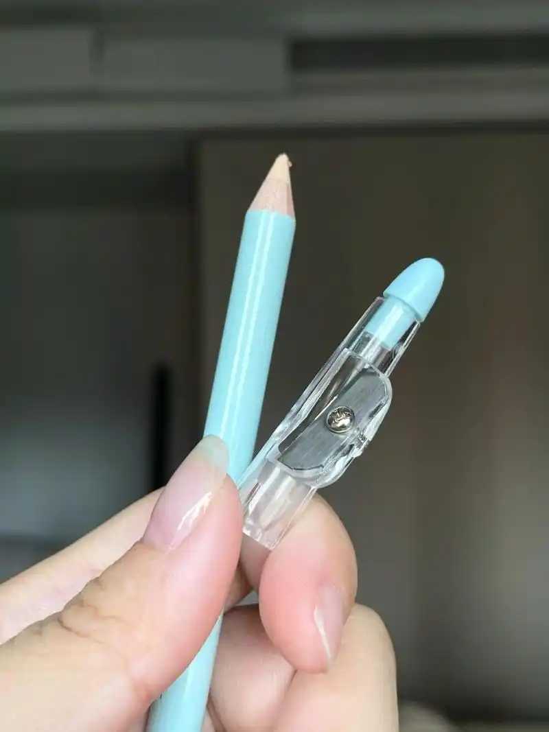 遮瑕笔怎么按不出来？遮瑕笔的正确使用方法