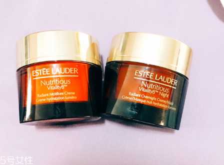 雅诗兰黛红石榴面霜适合夏天用吗 轻薄好吸收