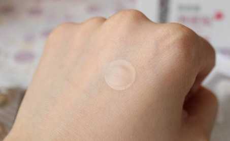 痘痘贴哪个牌子好？痘痘贴贴了有副作用吗