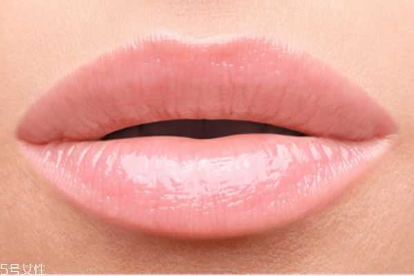ysl夹心唇膏哪个颜色好看? ysl夹心唇膏哪个颜色好看?