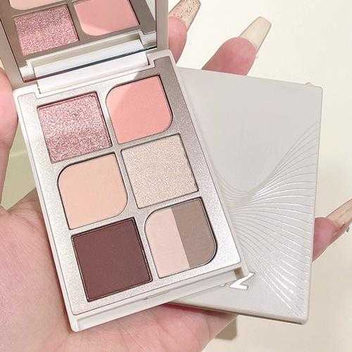 眼影能当眉粉画眉吗