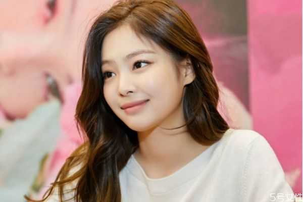 过敏肌肤能去角质吗？过敏性干性皮肤怎么保养