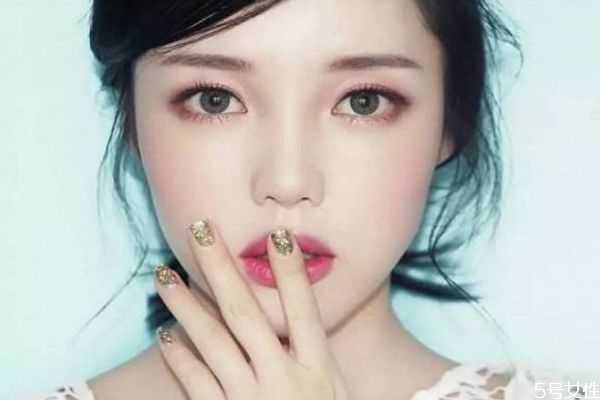 学化妆需要哪些东西?彩妆需要的用品