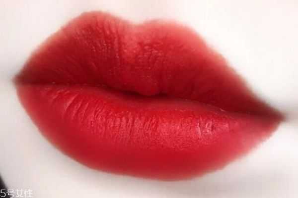 哪些口红想要疯狂安利给别人?日常必备的人气口红 哪些口红想要疯狂安利给别人?日常必备的人气口红