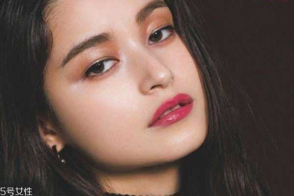 秋季适合哪些妆容 秋季适合画的妆容