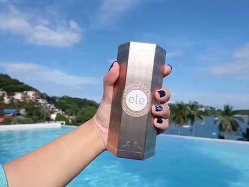 cc霜和粉底液一样吗？cc霜可以代替粉底液吗